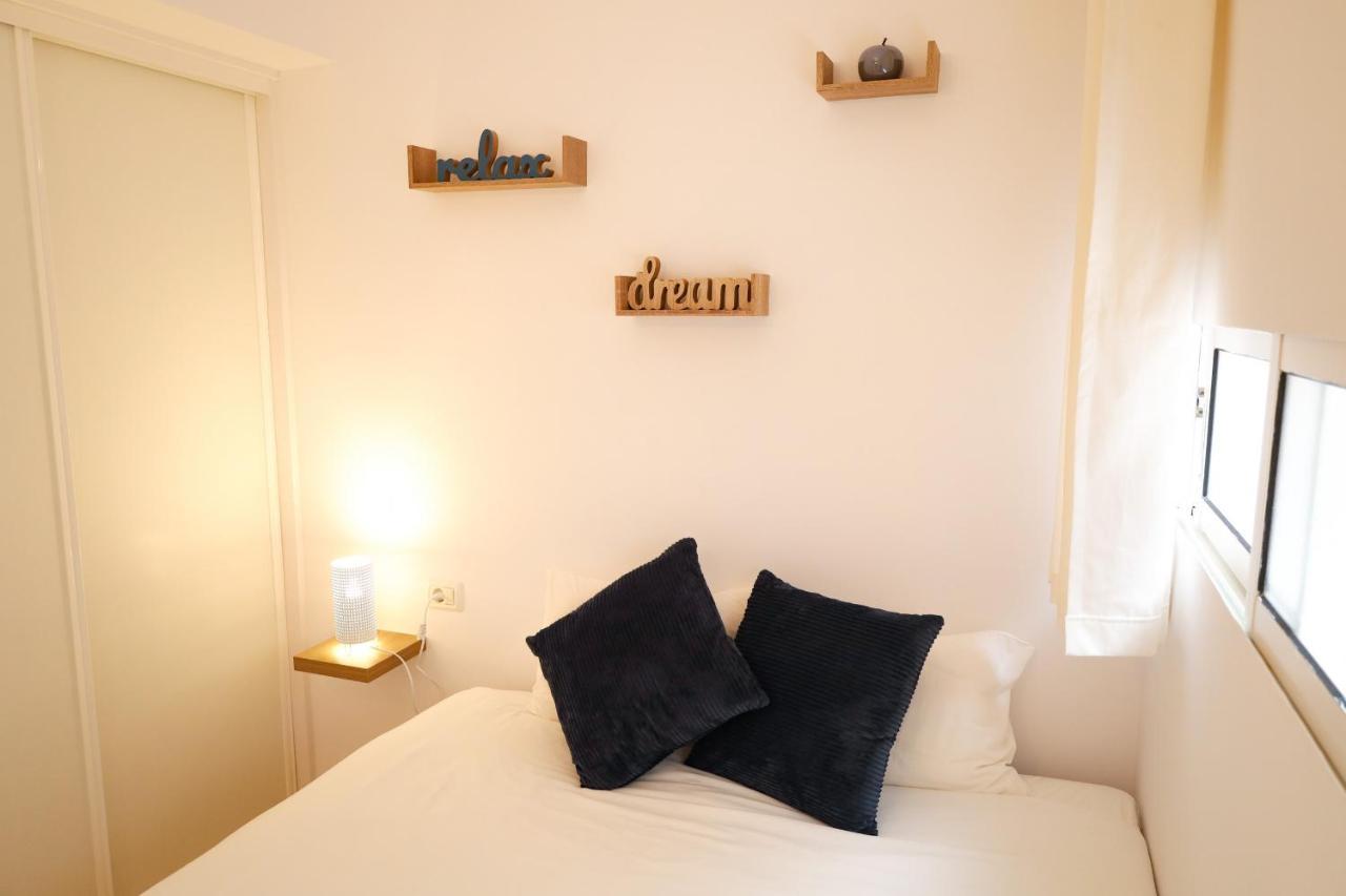 Elegant Sea View Apartment Каляо Салвахе Екстериор снимка