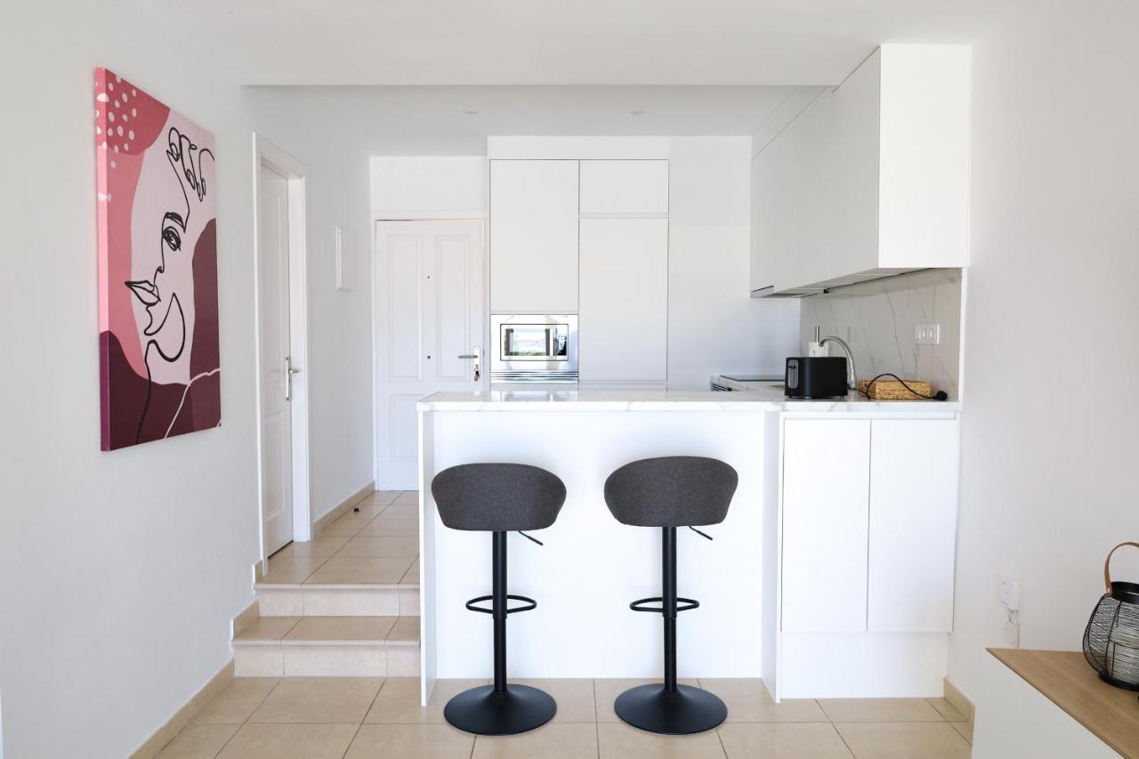 Elegant Sea View Apartment Каляо Салвахе Екстериор снимка
